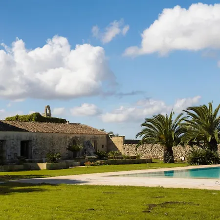 Villa Eirene House - A Due Passi Da Lecce